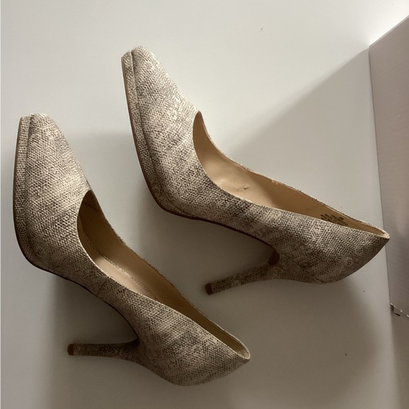 NEW Nine West “Ohemgee white smoke” size 8 - Picture 6 of 8